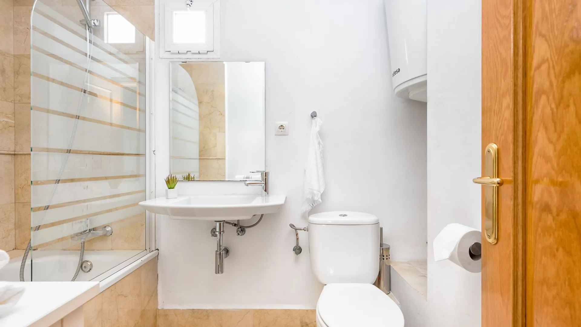 Apartment Apartamento Frailes Malaga